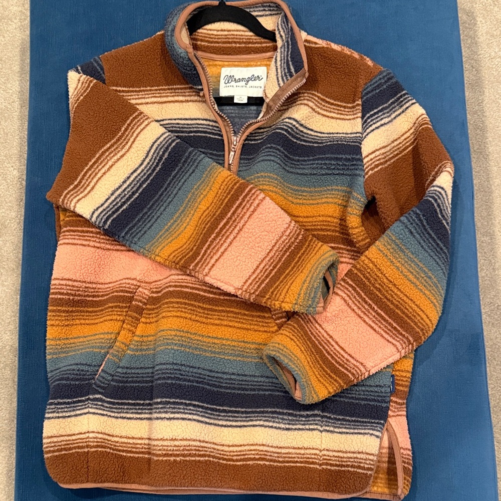 Wrangler women’s quarter Zip Sweatshirt- Brown, Blue, Pink Stripes. Never worn.